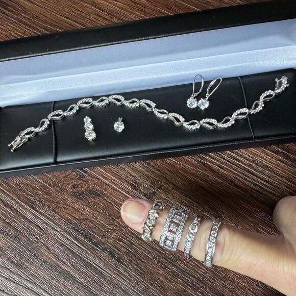 VINTAGE ESTATE LOT Sterling Silver DQ CZ Tennis Bracelet Rings Pendants Earrings - Picture 3 of 17